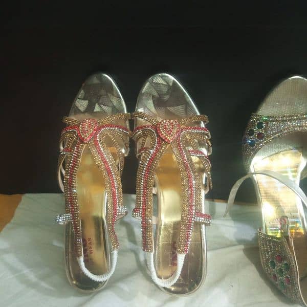 Bridal Shoes (Shaadi k leye Jutay) 4
