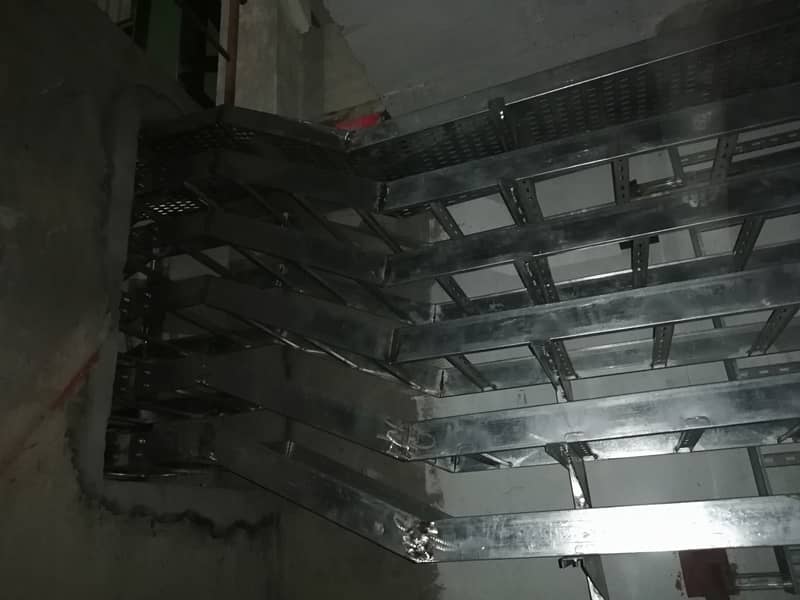 Cable tray/ perforated cable tray/ Unistrut and cable channel route 17