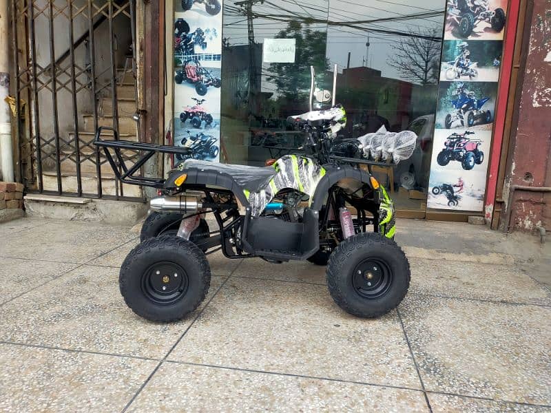 box packed| hunter jeep| Atv quad| 4 wheels bikes|disable person bike 1