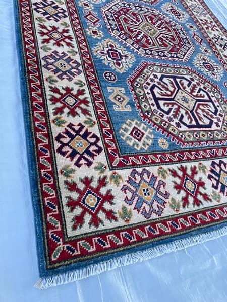 Handmade imported carpet 4x6 free home deliver 1