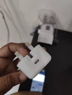 Apple Iphone 20watt original charger 100% 0