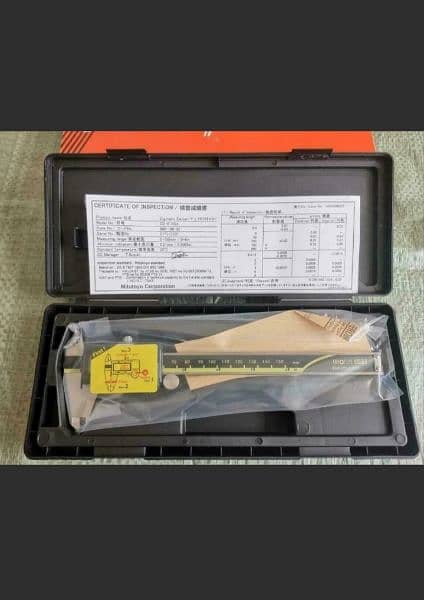 Digital Vernier Caliper  model 500-196-30 Mitutoyo Japan original 4