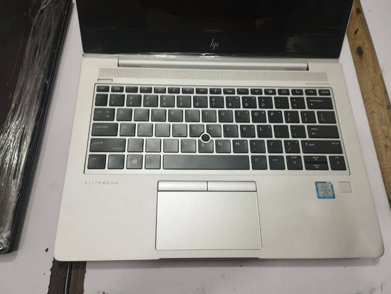 hp 840 g5 3