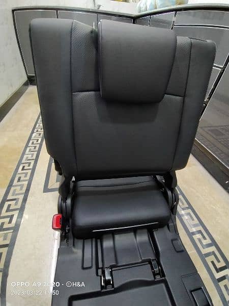 Toyota land cruiser prado extra seats for sale 8