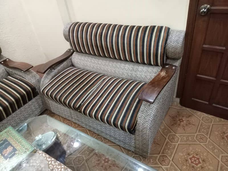 sofa set 7 seater and chairs 2 used moving abroad urgent sale 5