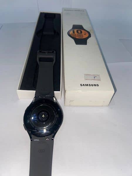 Galaxy Watch 4 44mm 3