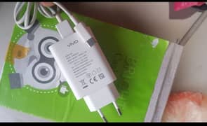 vivo 18w 100% genuine charger +cable 0