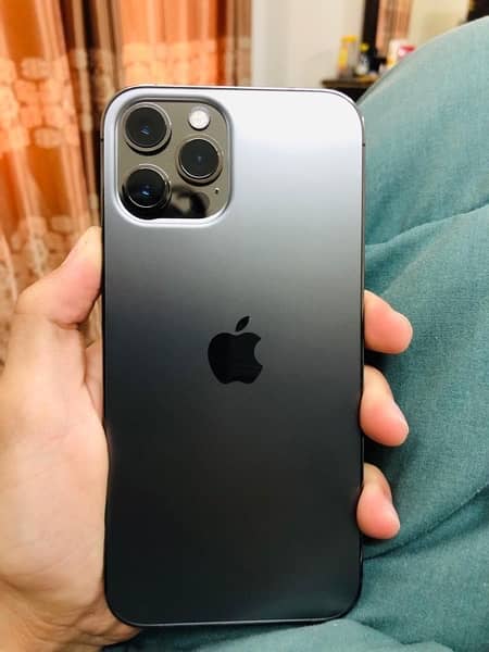 IPhone 12 Pro max 0