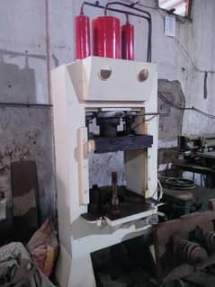 Hydraulic press