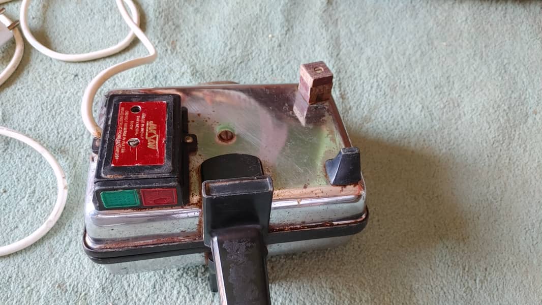 Jackson sandwich maker 3