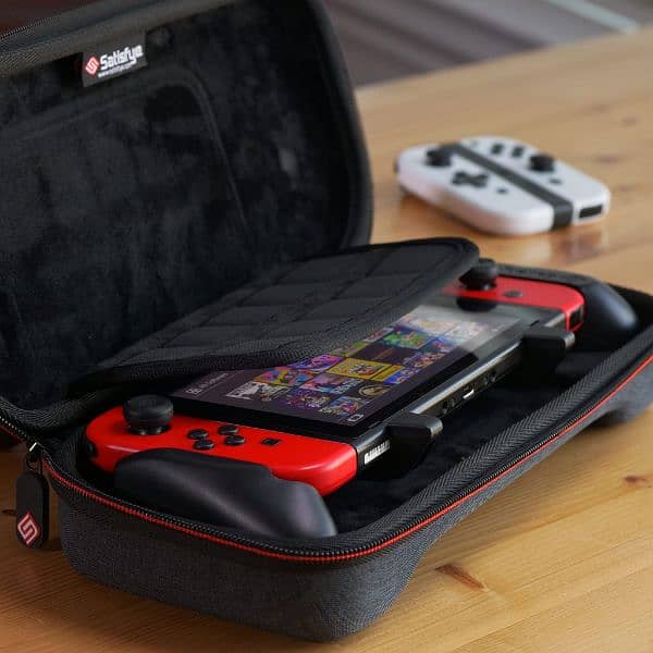 Nintendo switch case/pouch and grip 0