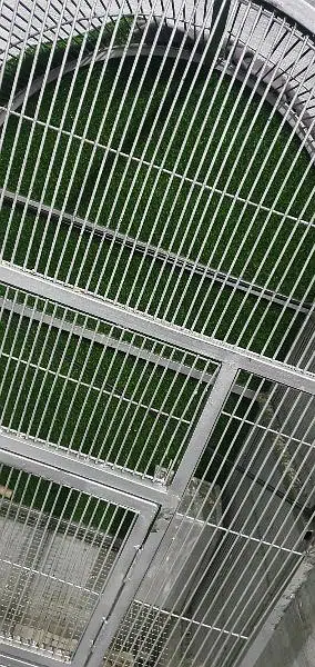 Khud tayar krwaya hai cage heavy weight wire with Back full wall grass — photo 5