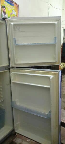 haire fridge for sale 10.9 janwan h har chiz size large 03126391320 0