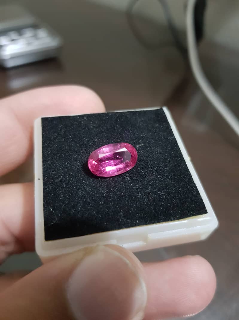 Pink tourmaline 0