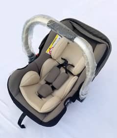 Baby Car Seater Carrycot  (Mom Squad)