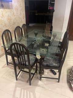 dinning table with 8 chair