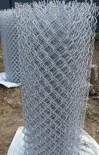 install chain link fence razor wire barbed wire security mesh  jali 4