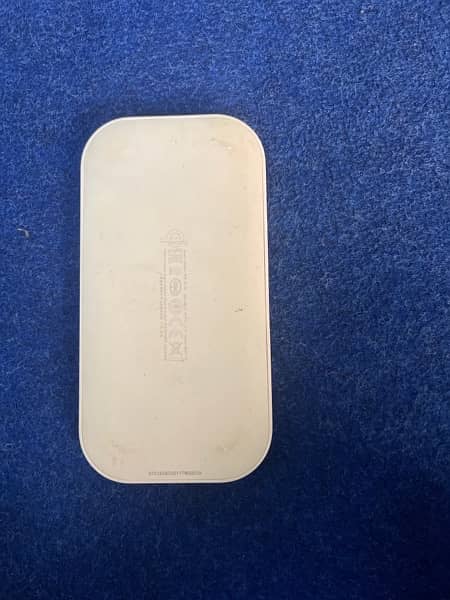 Nokia Wireless charger battery bank 2
