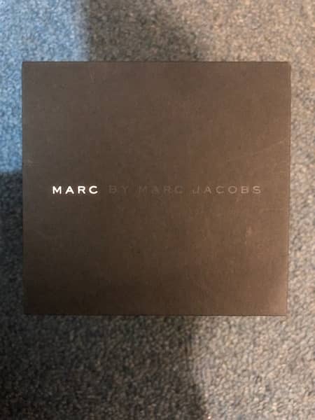 branded watch MARC 6