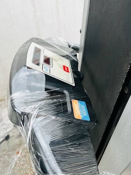 Treadmill Running machine electric 03007227446 3