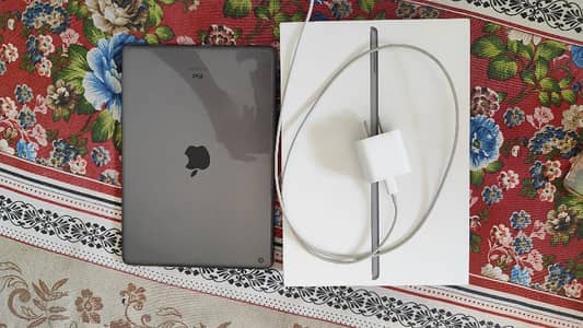 Ipad 9th generation  (urgent sale ) condition 10/10