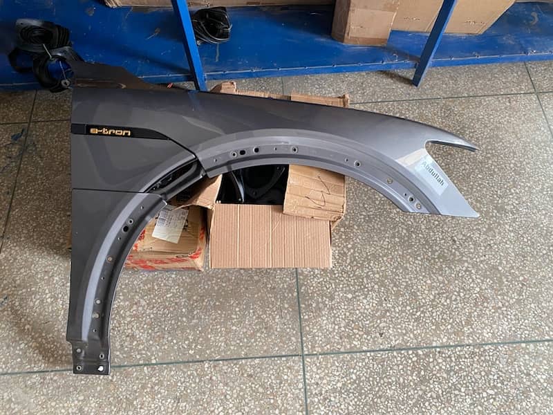 Parts for Audi E-tron etron Headlight Bumper Tailgate 5