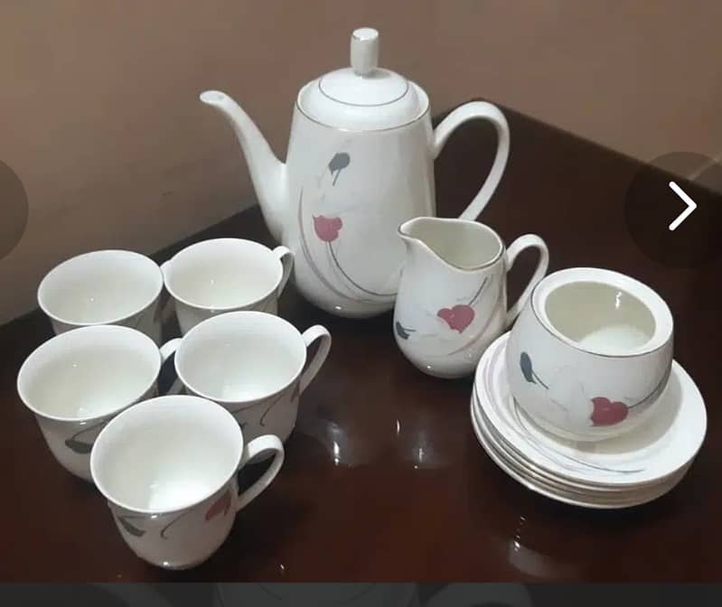 Tea set and half dinner set Made by ROYAL OF JAPAN 4