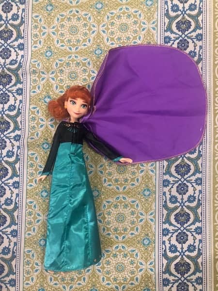 Barbie / Elsa anna dolls of good quality 3