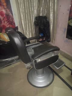 quantity two salon chair for 26000