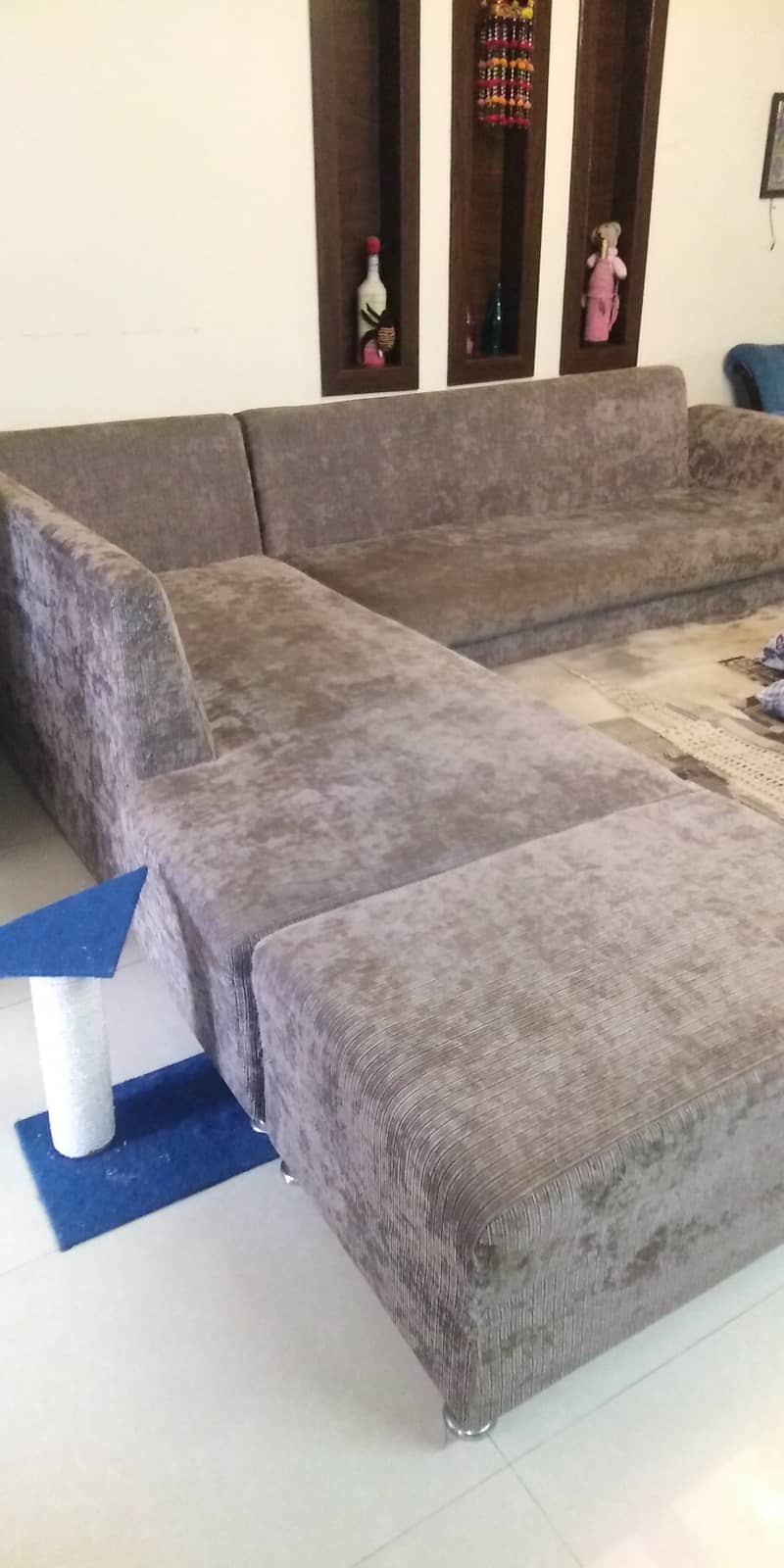 7 seater L shaped sofa 0