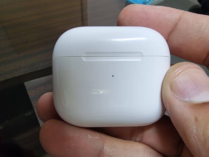 Apple Earpods 3rd Generation 2