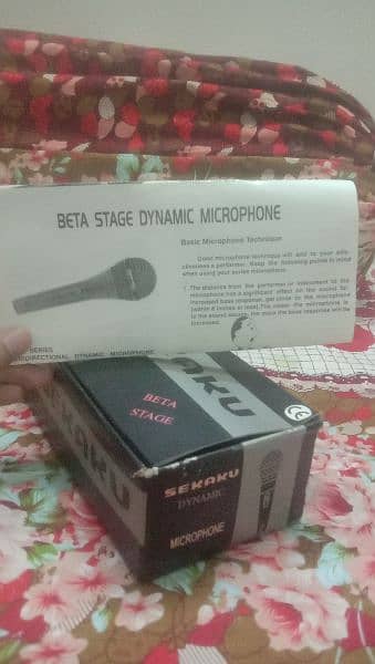Beta stage dynamic microphone for sale 4