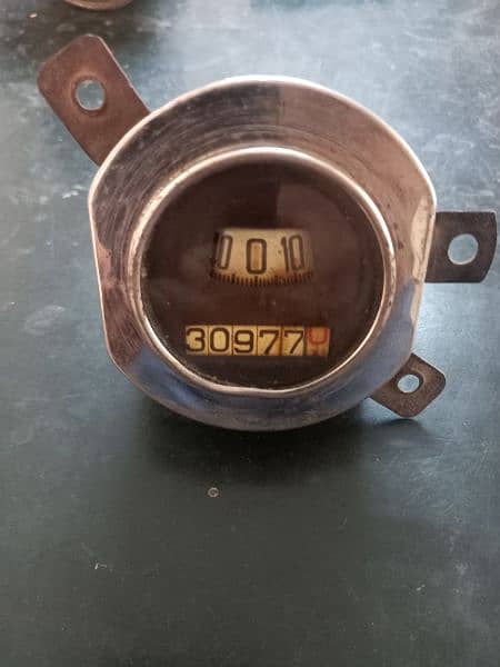 Vintage Speedometer 0