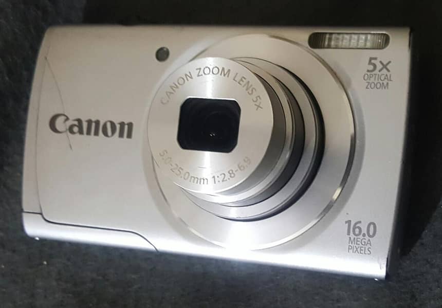 Canon PowerShot A2500 0