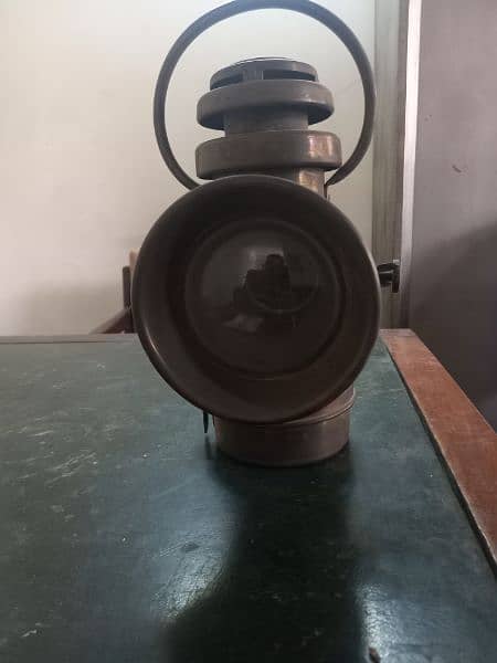 Vintage Car Side Lamp 1