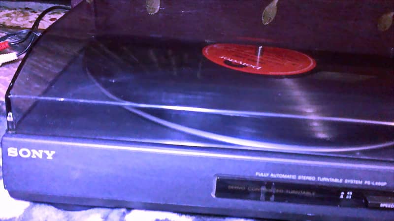 Turntable  SONY  . 2