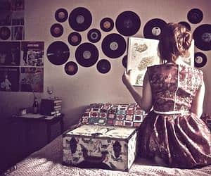Home Decor - - Wall decor  with Vinyl LPs  . 3