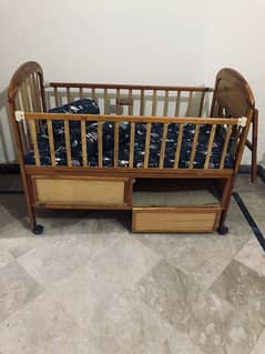 Convertable wooden baby bed moveable 0