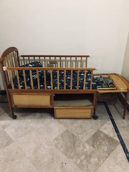 Convertable wooden baby bed moveable 2