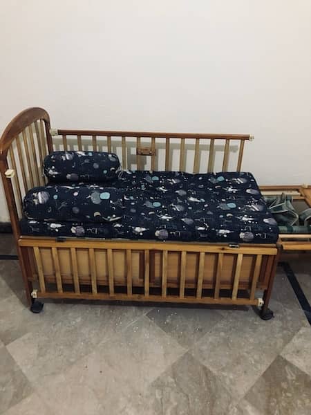 Convertable wooden baby bed moveable 5