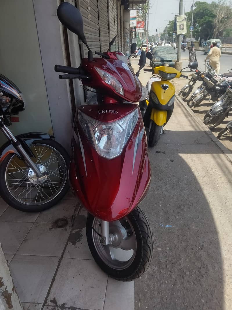 United 100cc Scooty | Automatic Scooter | 2024 Model | Ahsan Autos 7