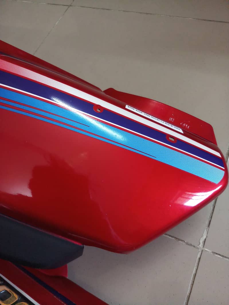 Honda Cd 100 Side covers 2004 model 2