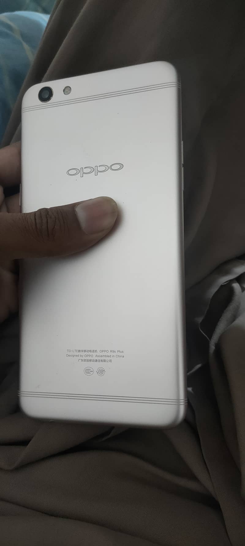 Oppo F3 plus, Oppo R9S plus 1