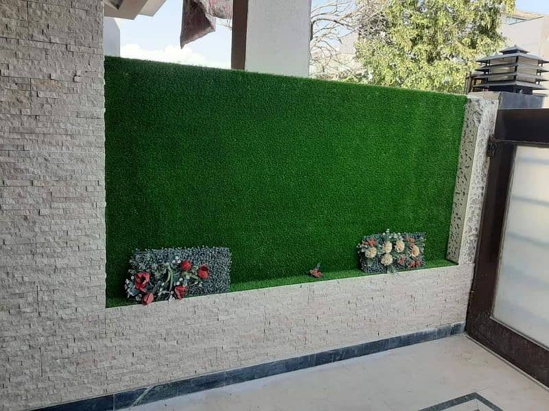 LCD rack,Wall paper,Artificial grass,water fountain,offic partition 6