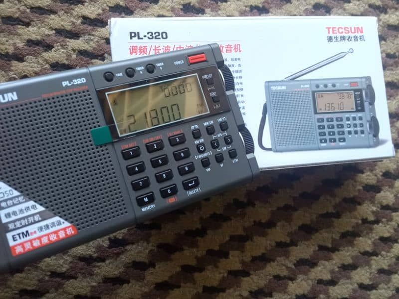 Tecsun PL-320 Digital Radio Brand New with Full Box 1