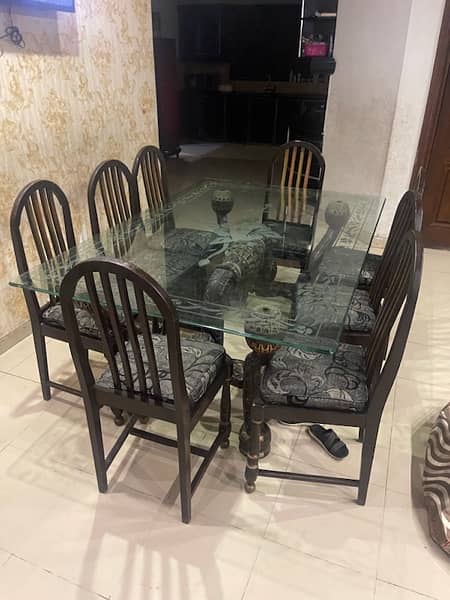 dinning table with 8 chair 1