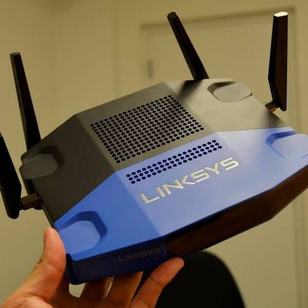 Linksys wrt Ac1900 4-Antana Gigabyte Gaming  wifi Router 1