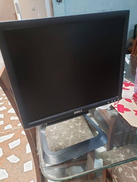 Branded Dell Flat panel monitor 2