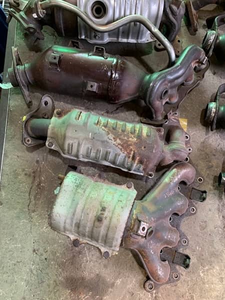 Catalytic Converter Prado Vitz N WGN Life Civic X Mercedes Gli Move EK 2