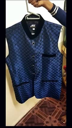 medium size Waist coat blue color